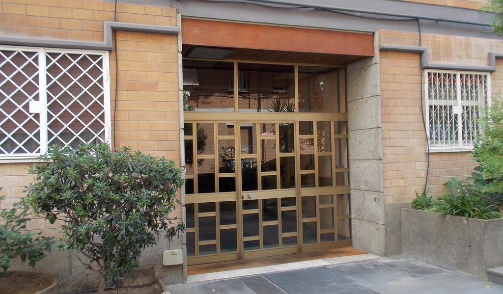 Roma Tourist House Hotel Exterior foto
